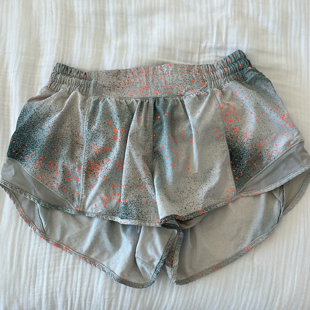 *RARE* Reflective Hotty Hot Short 2.5!!